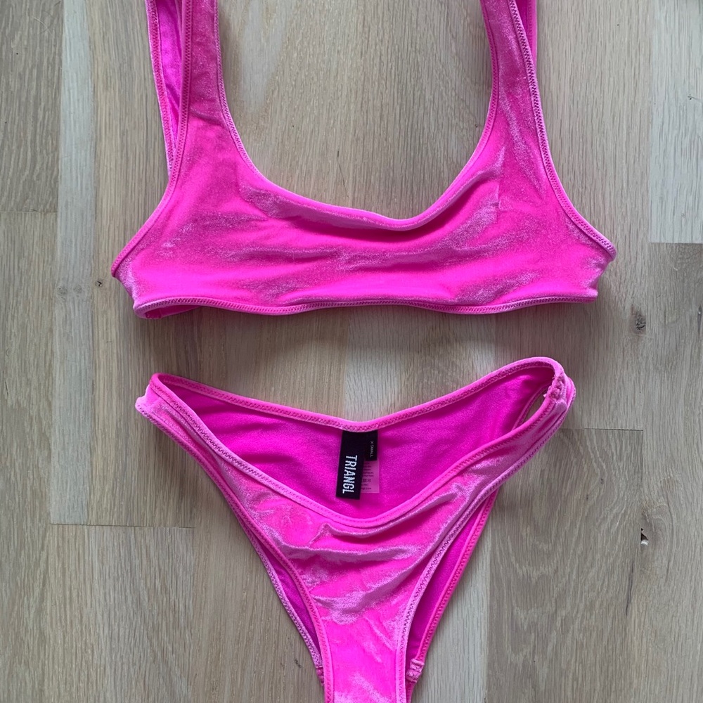 SOLD on my Depop Triangl velvet bikini set